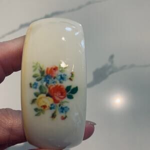 Wide Cream Floral Bangle 60s 70s Vintage 3" x 1 1/8"